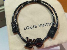 Picture of LV Bracelet _SKULVbracelet11ly1710623